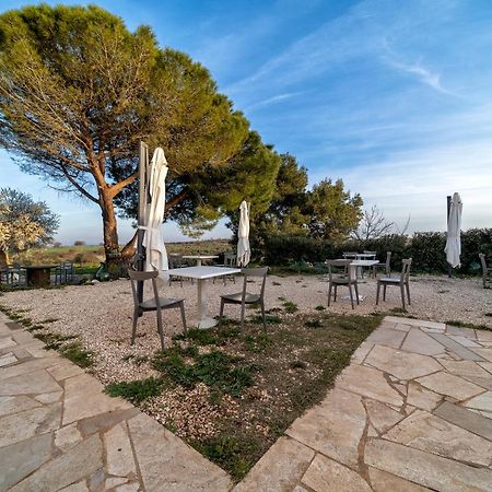 Agriturismo Tenuta Del Grillaio Акуавива деле Фонти Екстериор снимка
