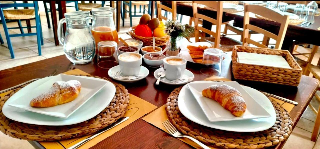 Agriturismo Tenuta Del Grillaio Акуавива деле Фонти Екстериор снимка