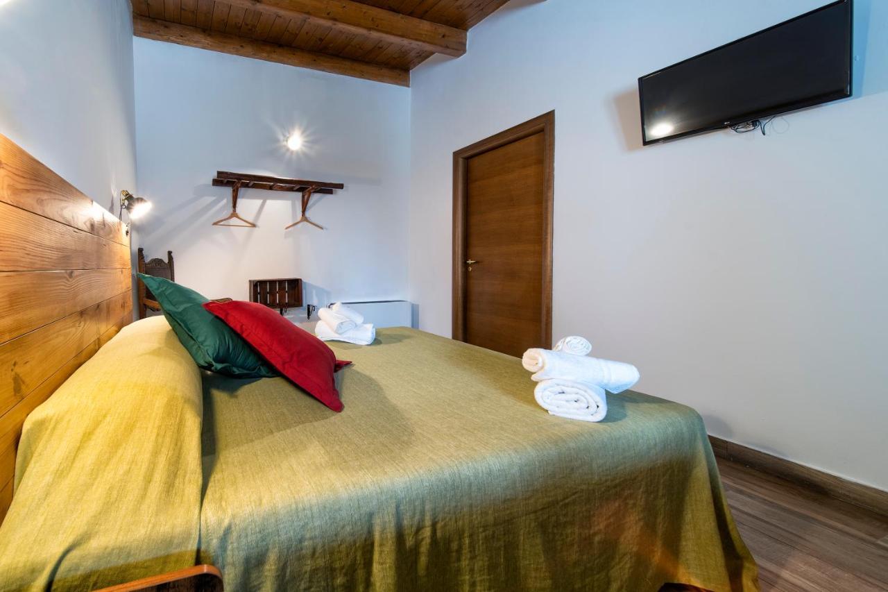 Agriturismo Tenuta Del Grillaio Акуавива деле Фонти Екстериор снимка